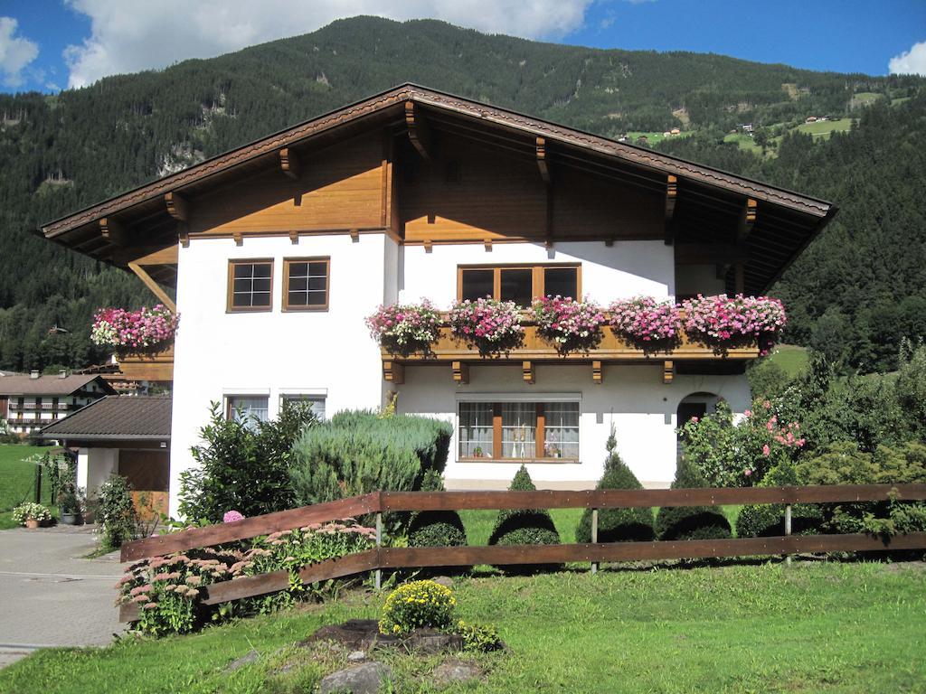 Ferienwohnung Steinlechner-Meyer Elisabeth Stumm Exterior foto